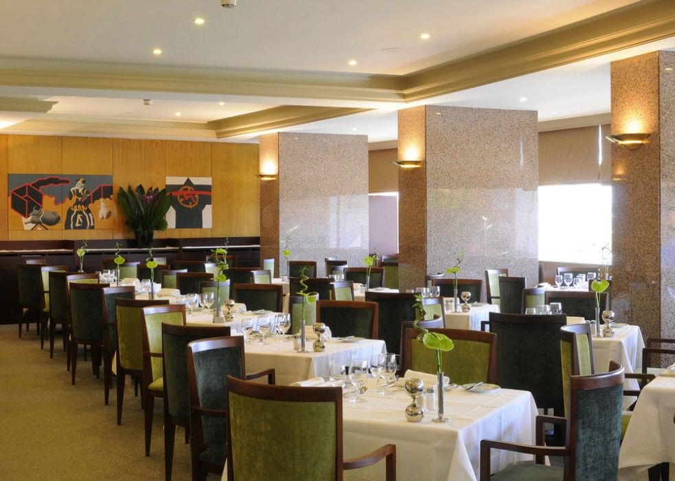 Ramada By Wyndham Lisbon Hotel Bagian luar foto